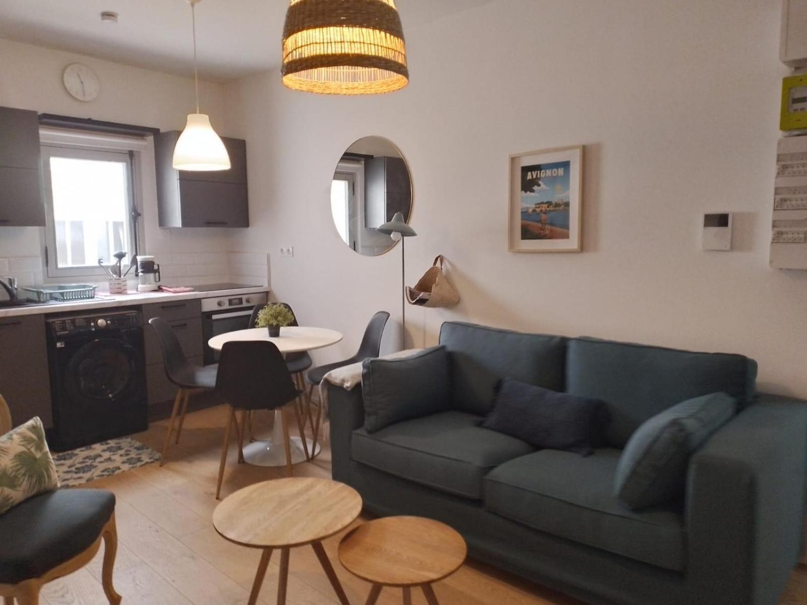 Avignon hyper-centre piéton, rénové à neuf, charmant Esterno foto